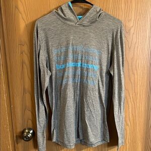 Burn‎ Boot Camp Gray Lightweight Hooded Long Sleeve Small